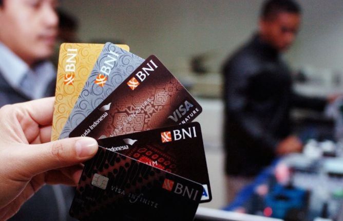 Cermati Penggunaan Kartu Kredit dengan Benar